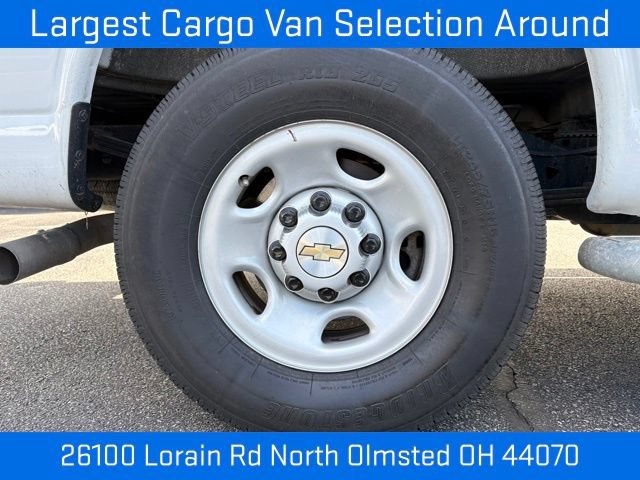 Used 2024 Chevrolet Express 2500 w/ Driver Convenience Package RWD image 20