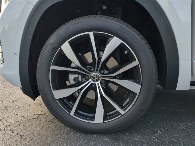 New 2026 Volkswagen Atlas SEL Premium R-Line image 35