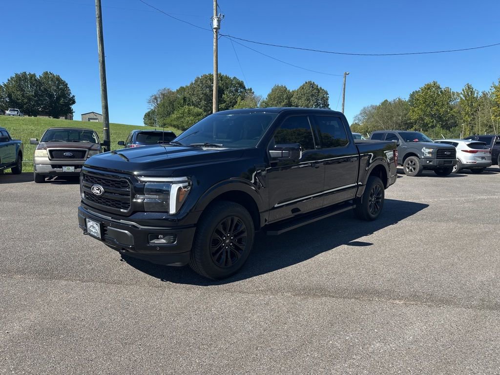 Used 2025 Ford F150 Lariat w/ Equipment Group 501A Mid image 7