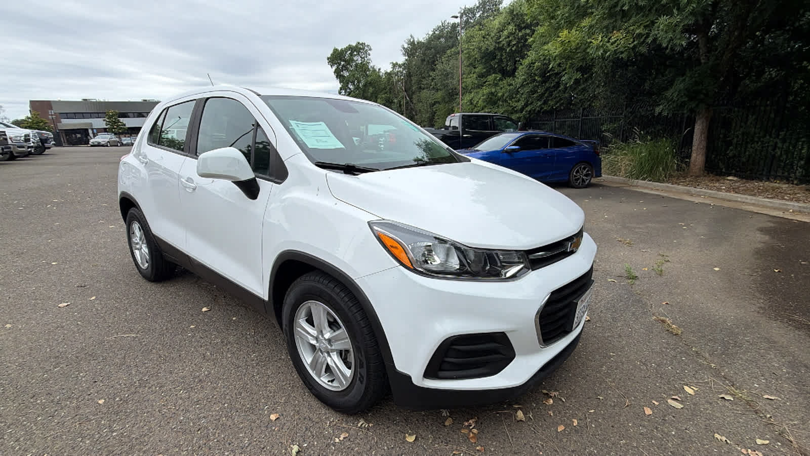 Used 2020 Chevrolet Trax LS FWD image 3