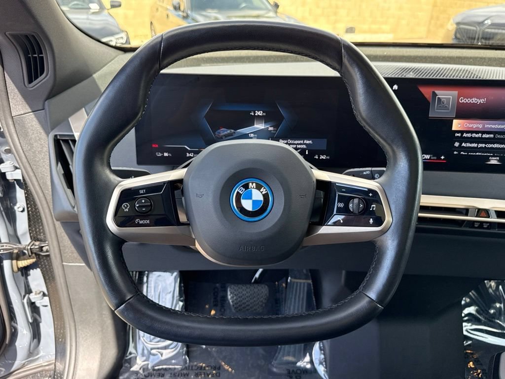 Used 2023 BMW iX M60 AWD/4WD image 24