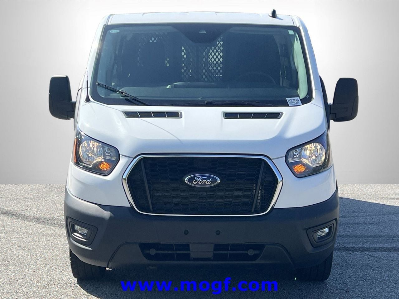 Used 2024 Ford Transit 250 Low Roof w/ Exterior Upgrade Package image 26