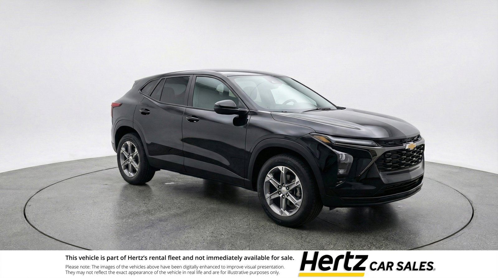 Used 2025 Chevrolet Blazer LT FWD image 1