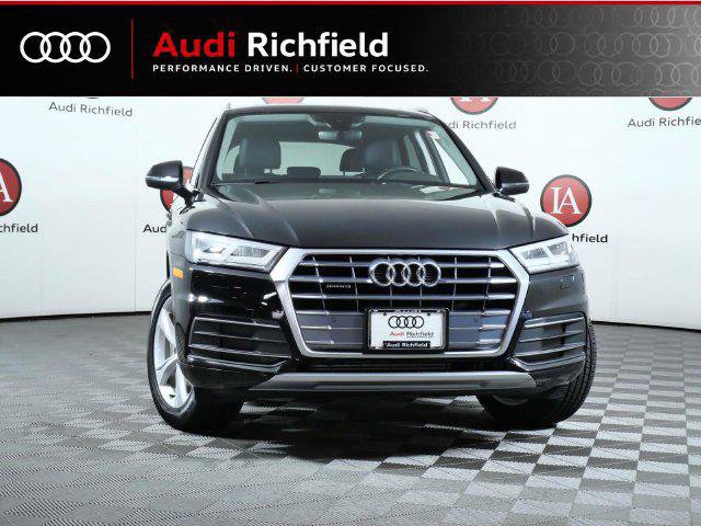 Used 2020 Audi Q5 2.0T Premium Plus w/ Premium Plus Package AWD/4WD image 3