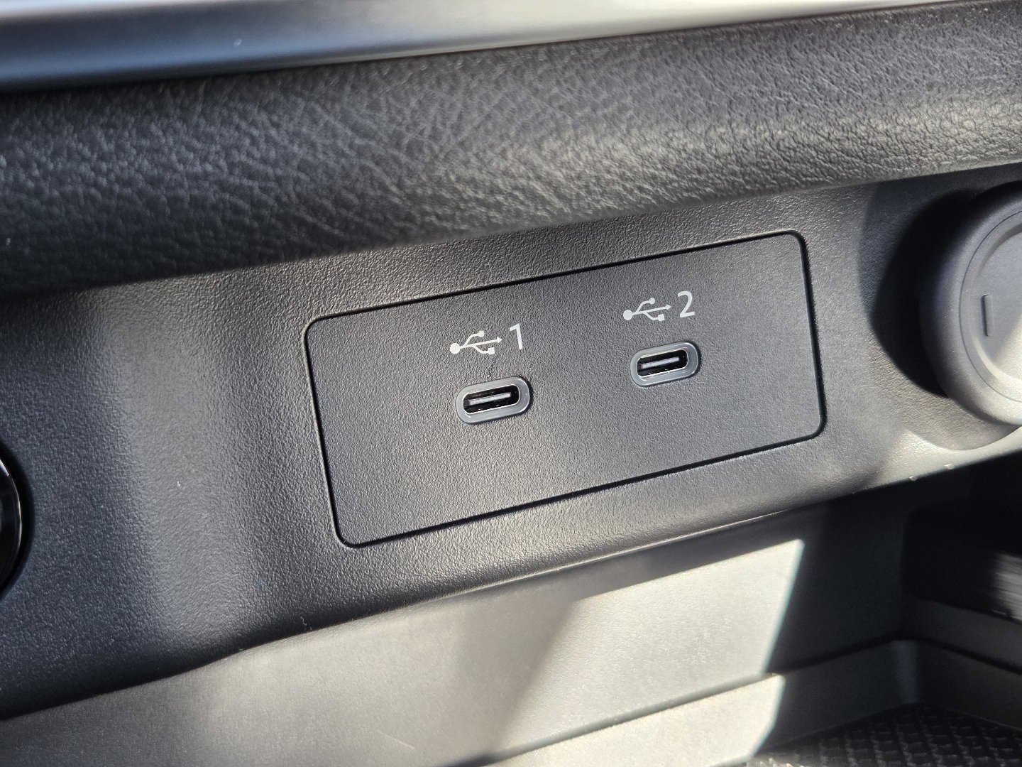 New 2027 Nissan Rogue Dark Armor AWD/4WD image 35