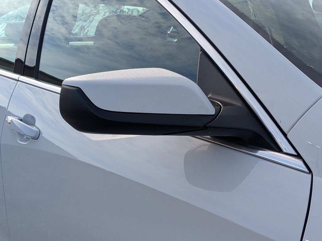 Used 2024 Chevrolet Malibu LT image 10