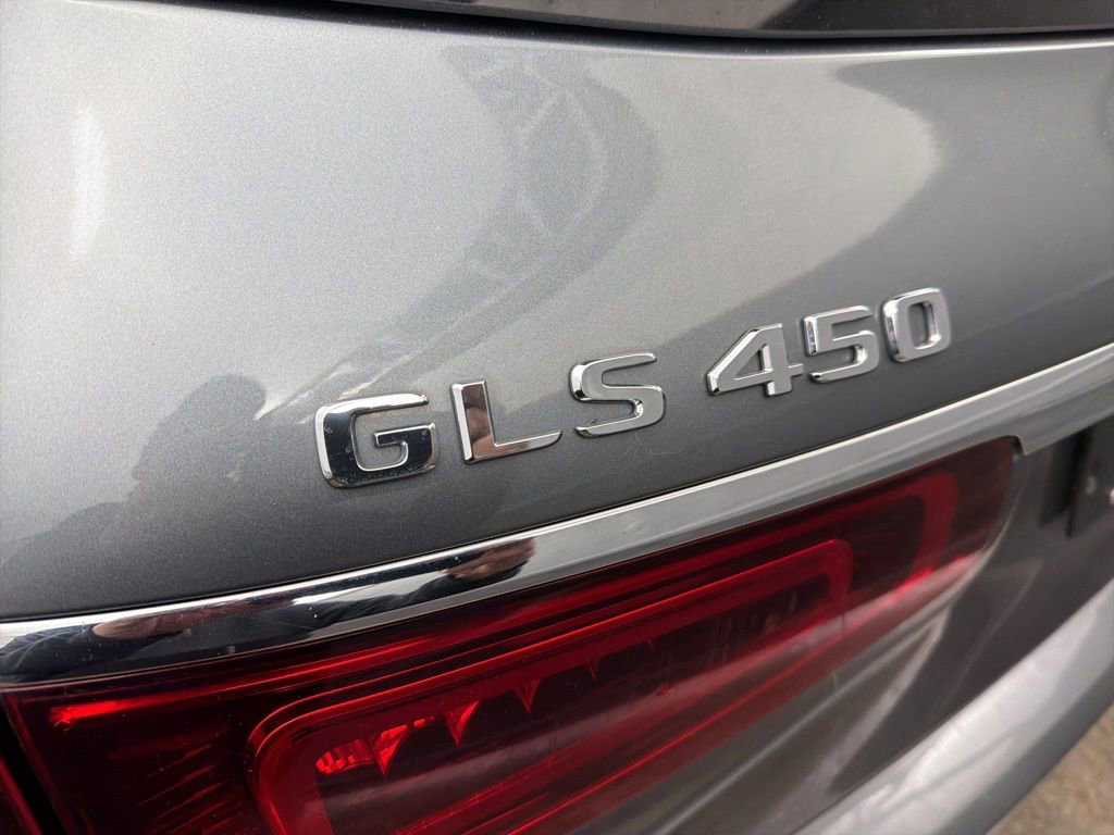 Used 2022 Mercedes-Benz GLS 450 4MATIC image 28