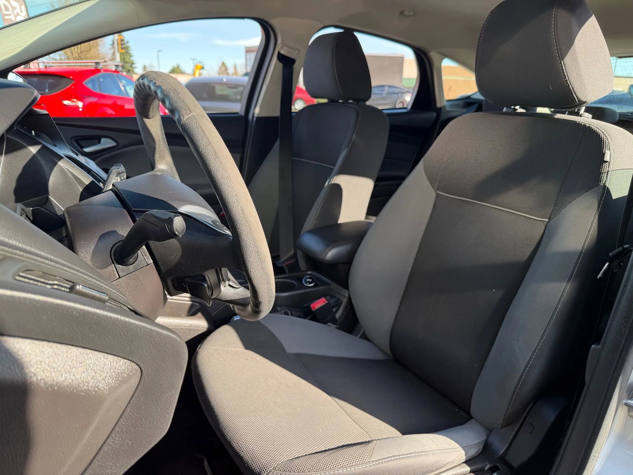 Used 2013 Ford Focus SE image 18