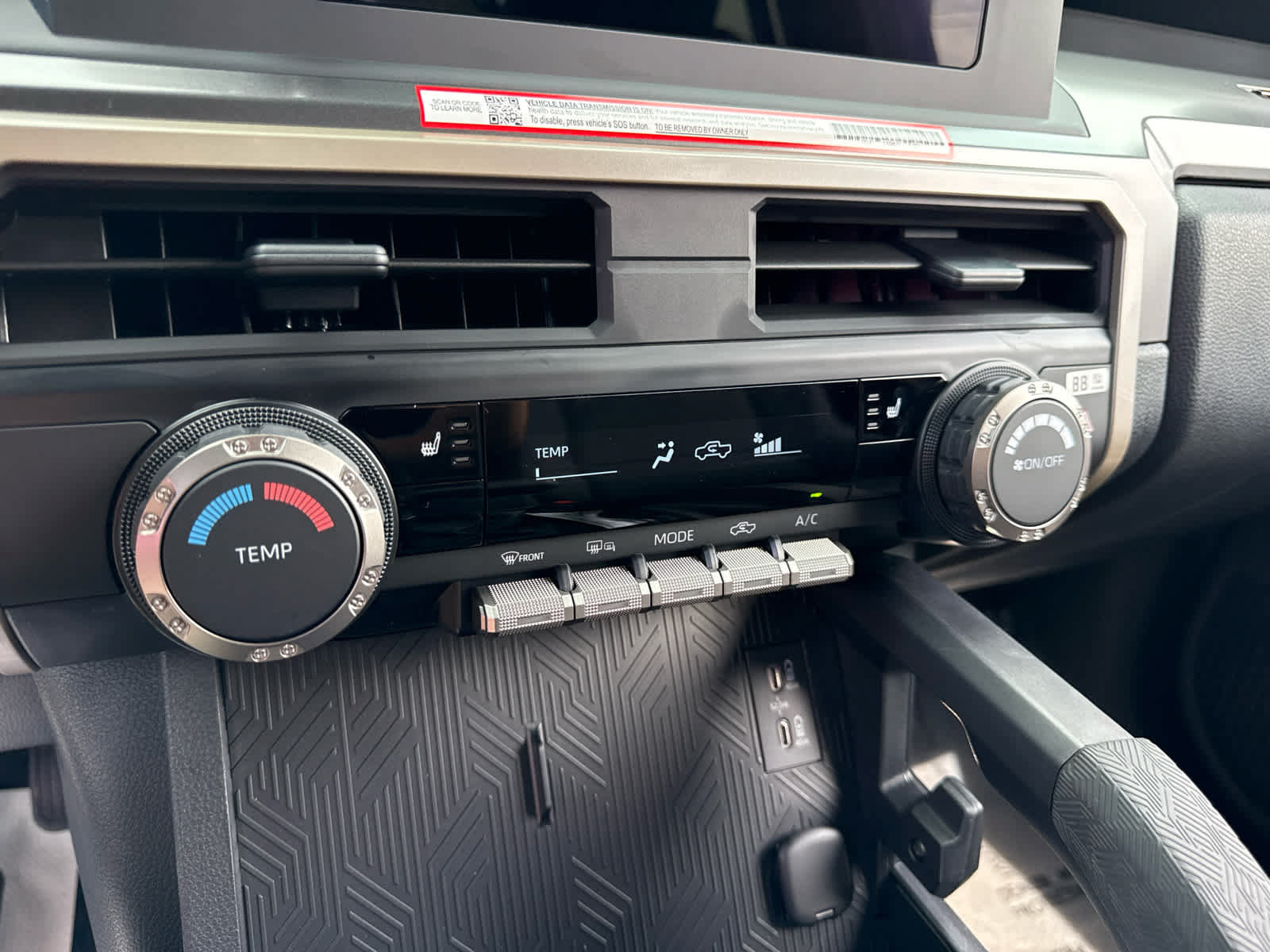 Used 2026 Toyota Tacoma SR5 AWD/4WD image 17