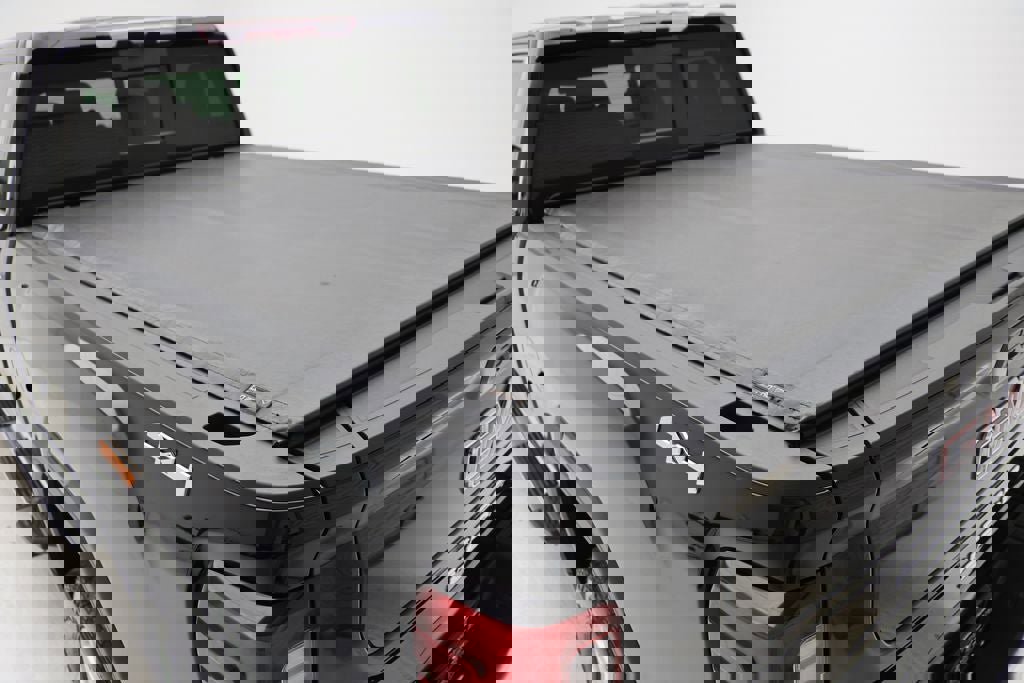 Used 2024 GMC Sierra 2500 SLT w/ SLT Premium Package image 13