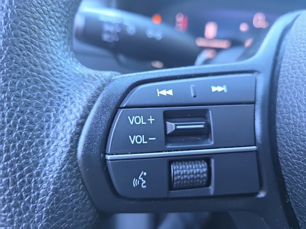 Used 2023 Honda Accord EX image 16