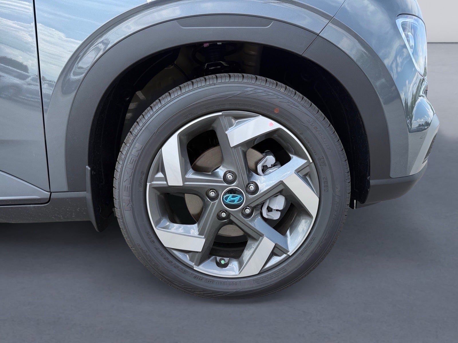 New 2026 Hyundai Venue SEL FWD image 9