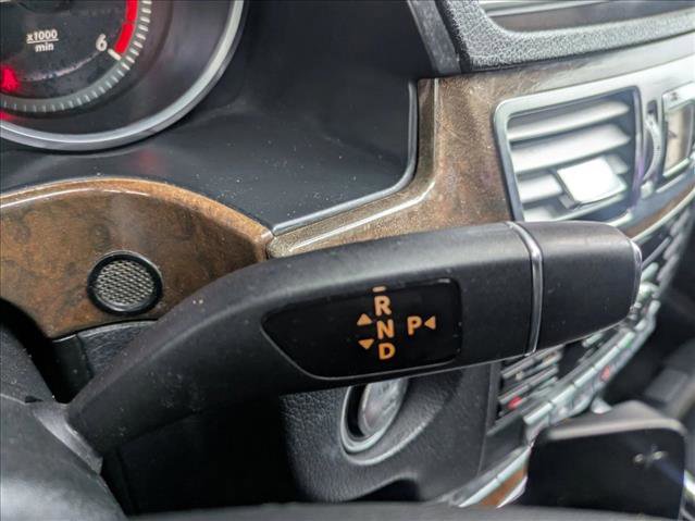 Used 2014 Mercedes-Benz E 250 BlueTEC Sedan image 12