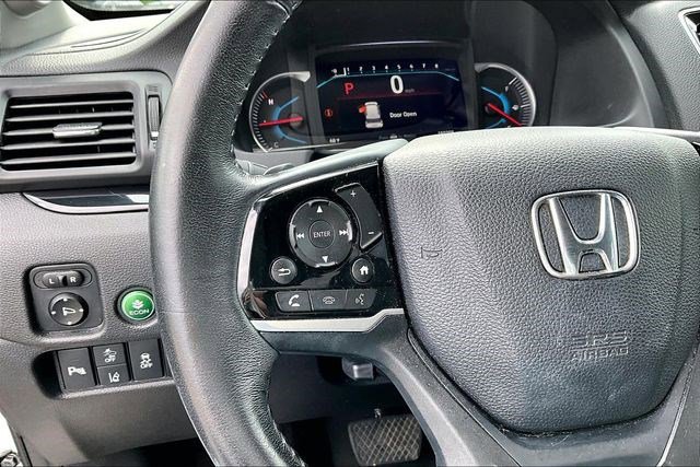 Certified 2020 Honda Pilot Touring image 11