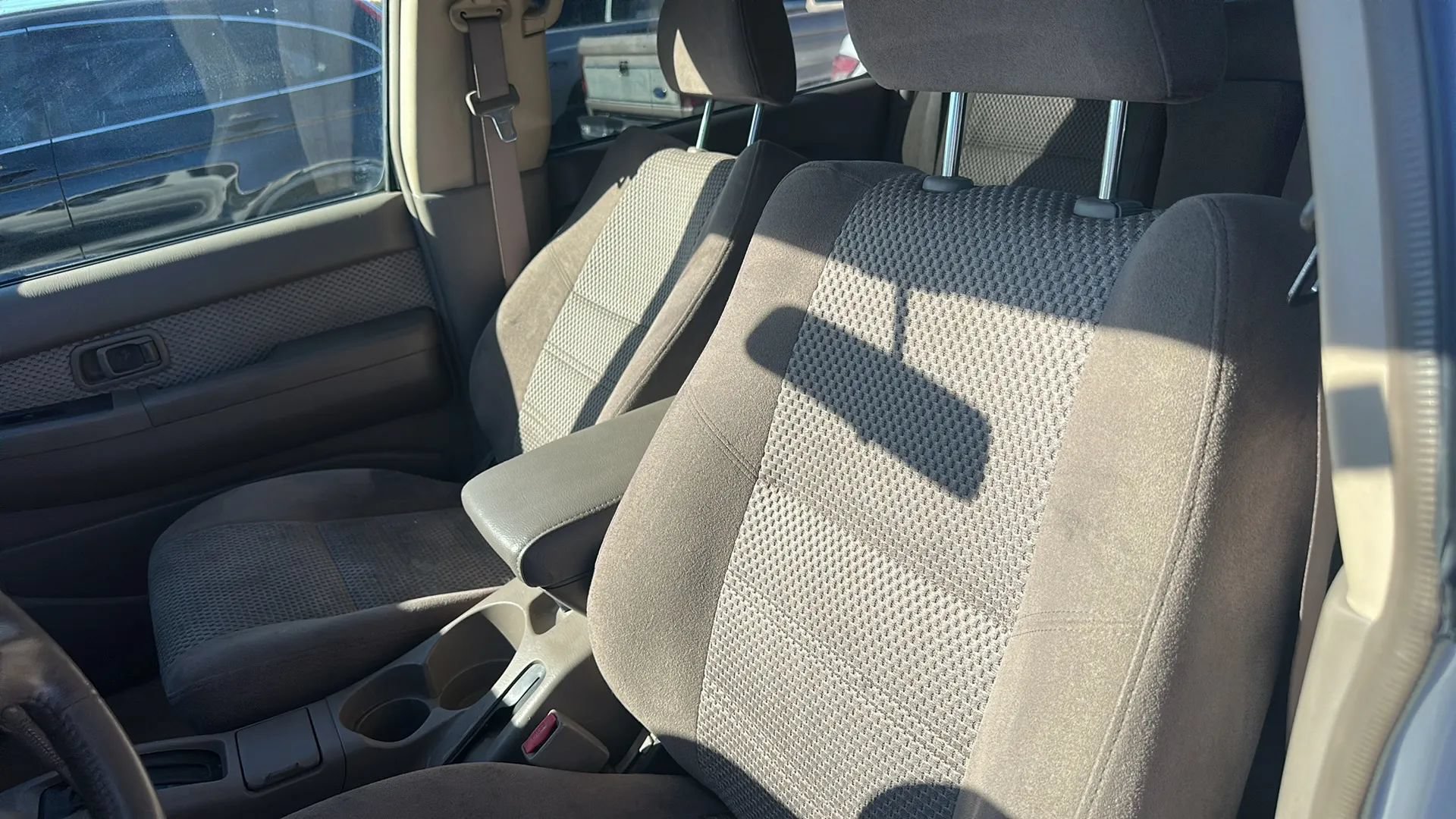 Used 2003 Nissan Pathfinder SE AWD/4WD image 3
