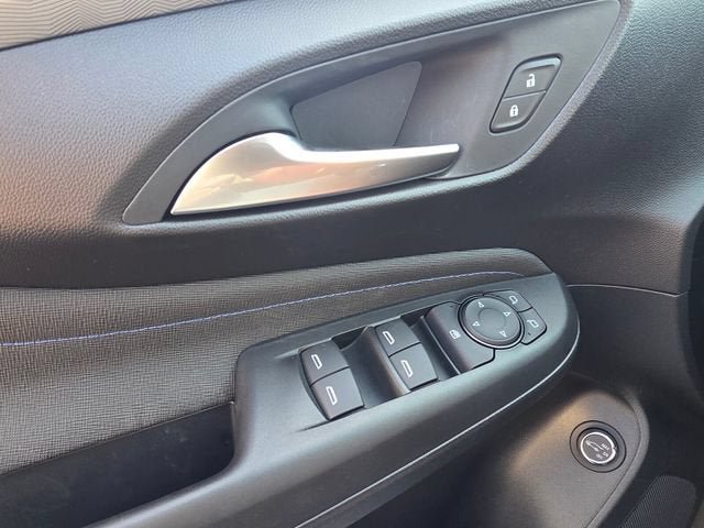 New 2026 Buick Envista Sport Touring w/ Convenience I Package FWD image 32
