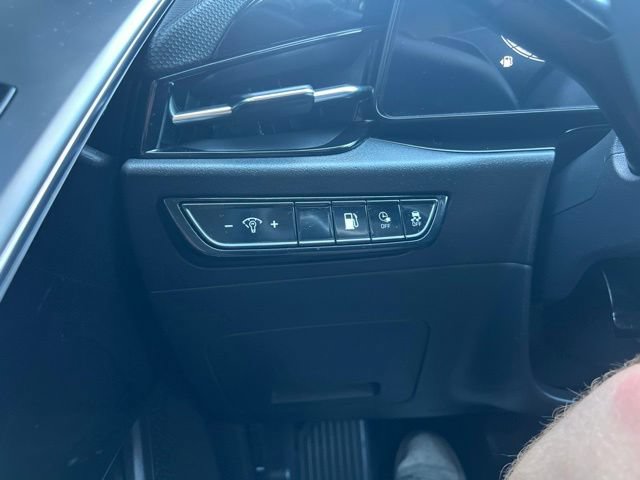 Used 2023 Kia Niro EX w/ EX Cold Weather Package FWD image 13