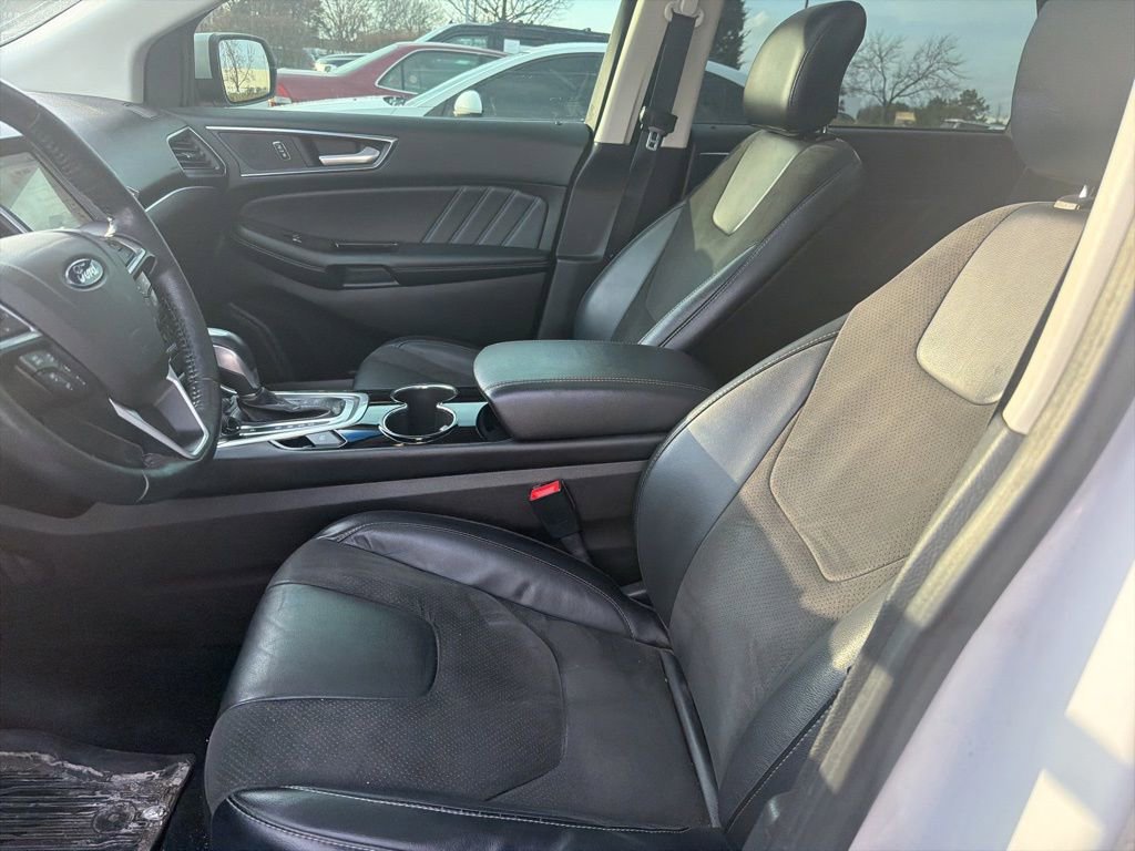 Used 2017 Ford Edge Sport w/ Equipment Group 401A AWD/4WD image 3