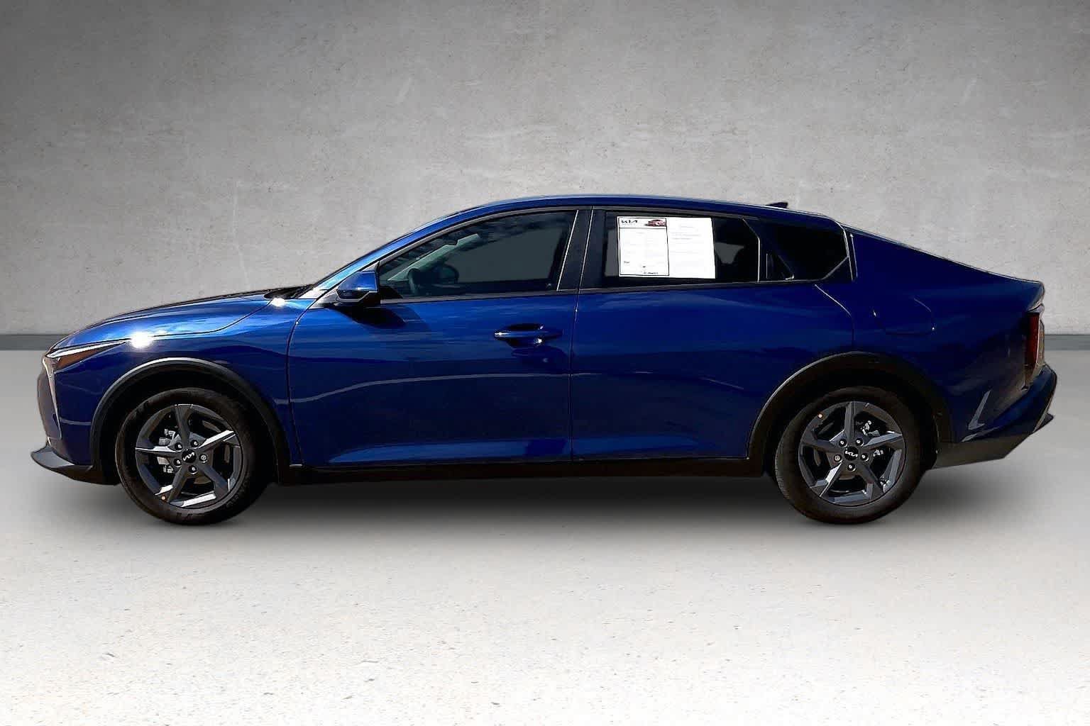 Used 2025 Kia K4 FWD image 3