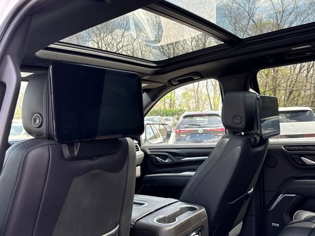 Used 2021 GMC Yukon XL Denali w/ Advanced Technology Package image 31