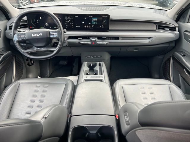 Certified 2024 Kia EV9 Wind image 12