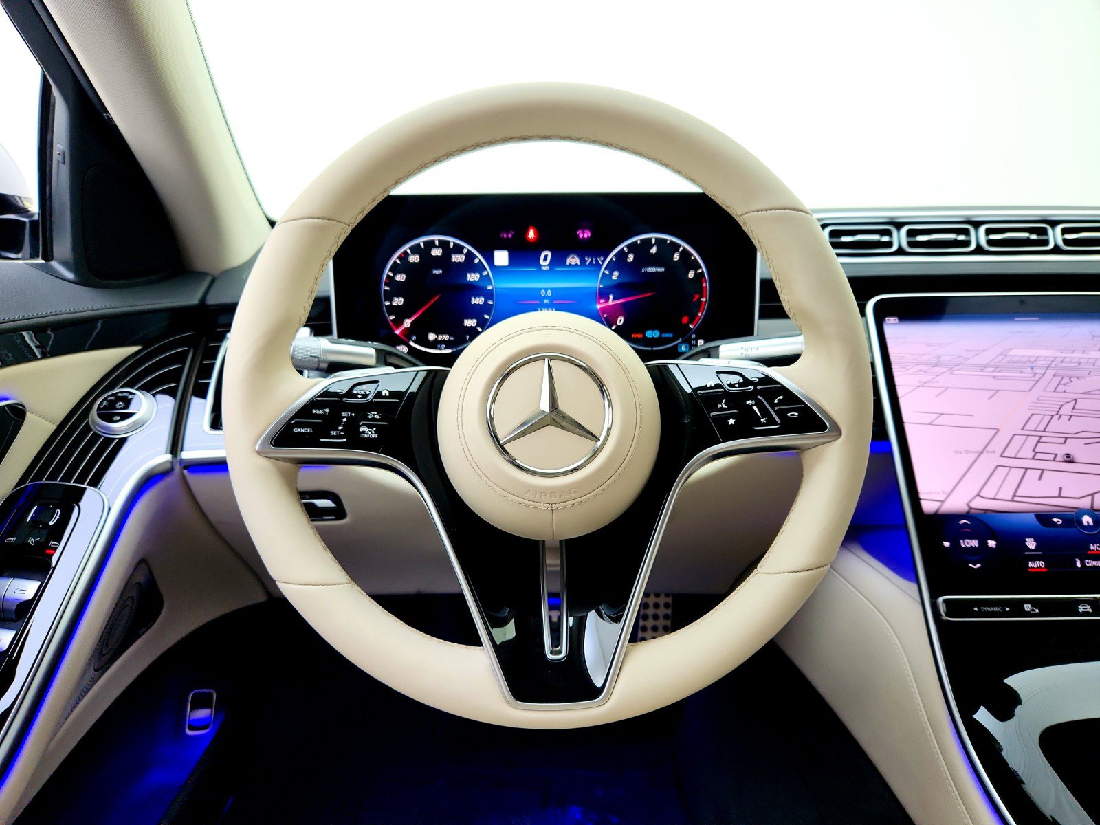 Certified 2022 Mercedes-Benz S 500 4MATIC image 18