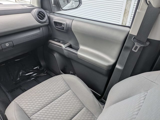 Used 2023 Toyota Tacoma SR5 w/ Technology Package RWD image 16