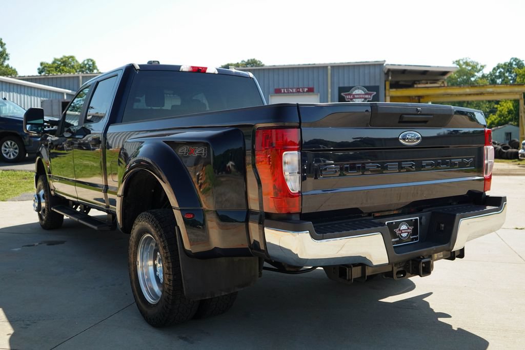 Used 2021 Ford F350 XL w/ STX Appearance Package AWD/4WD image 4