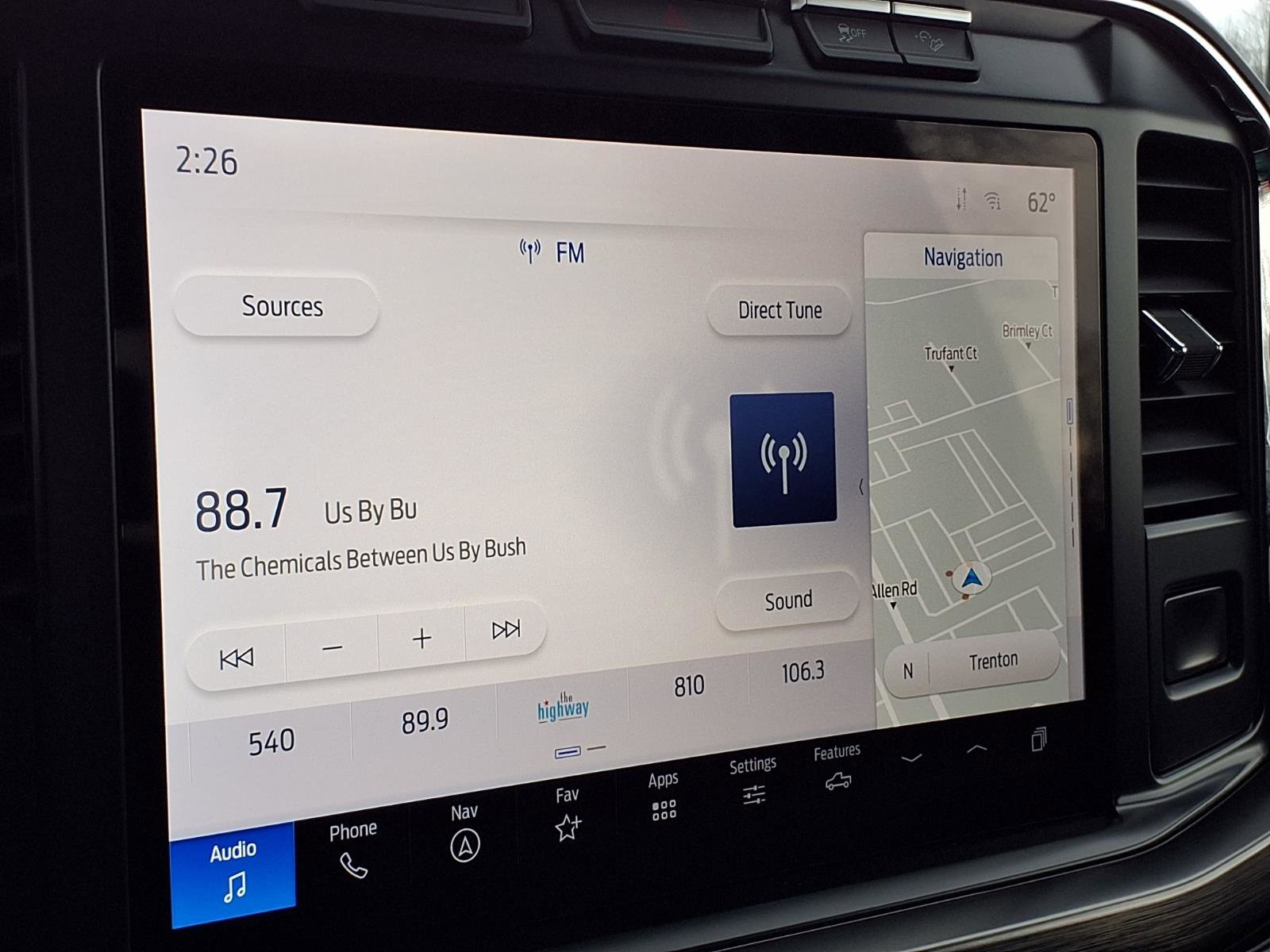 Used 2024 Ford F250 Lariat w/ Sport Appearance Package image 12