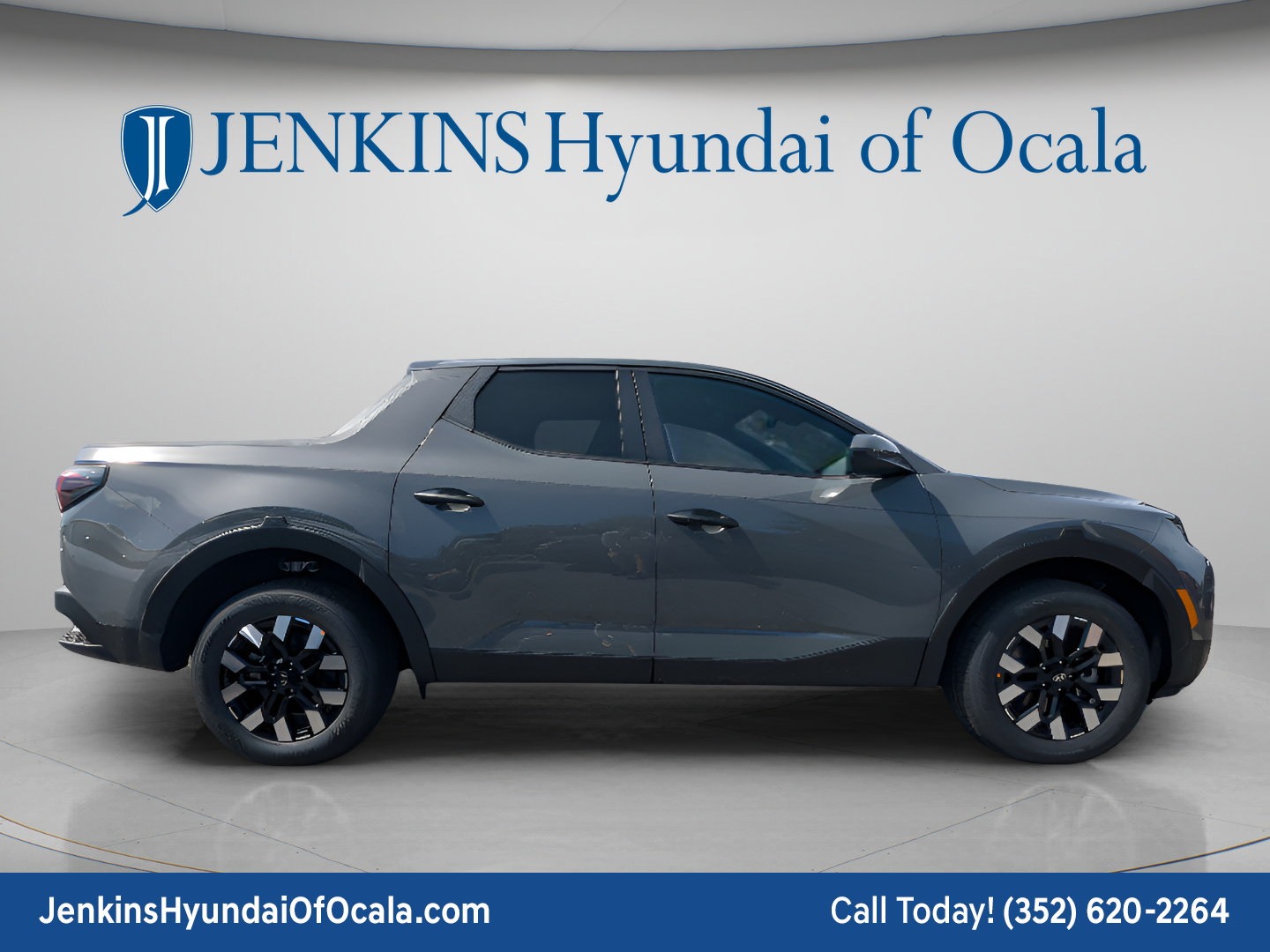 New 2027 Hyundai Santa Cruz SE FWD image 2