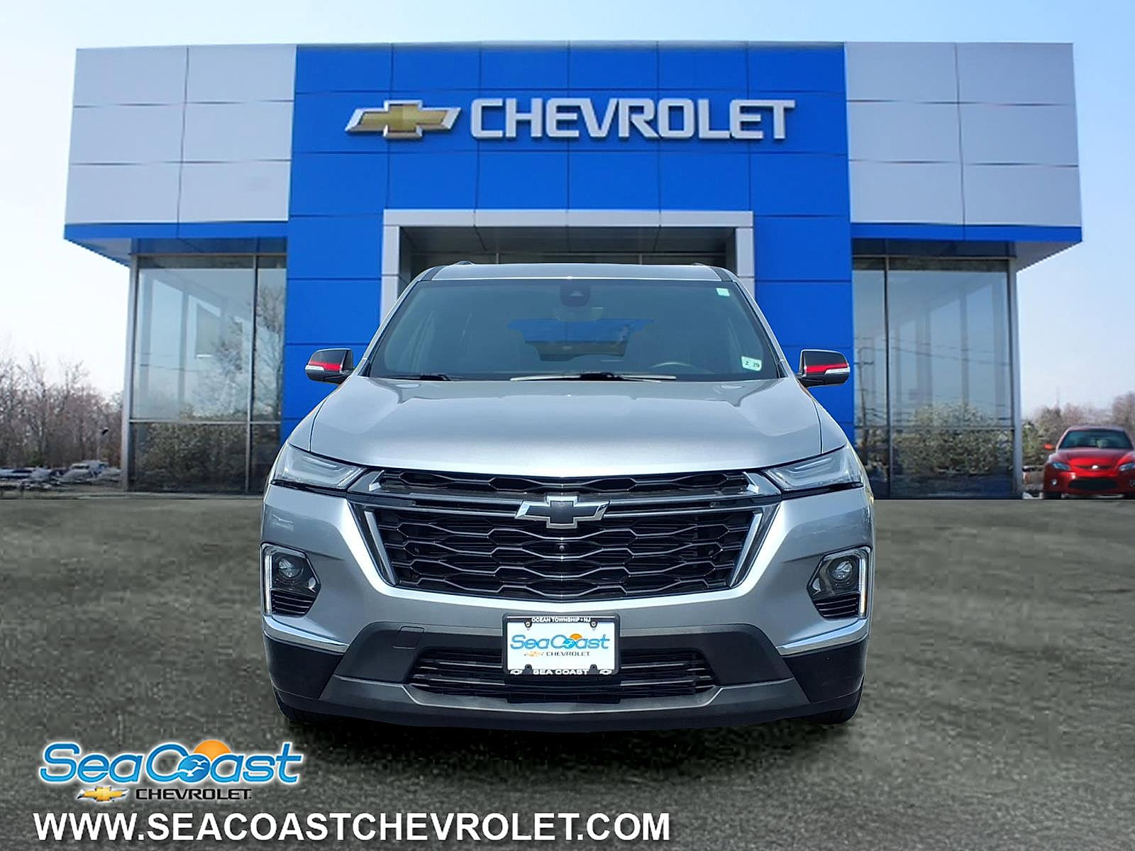 Certified 2023 Chevrolet Traverse Premier w/ Redline Edition image 2