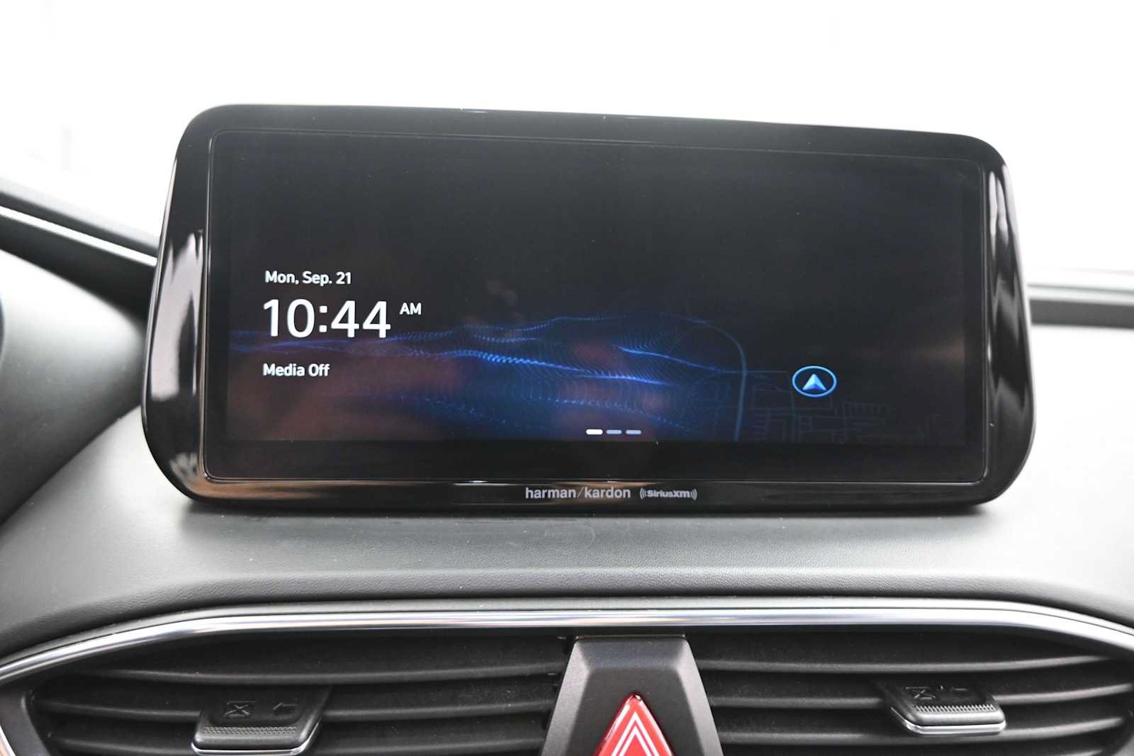 Used 2022 Hyundai Santa Fe SEL Premium w/ Cargo Package AWD/4WD image 22