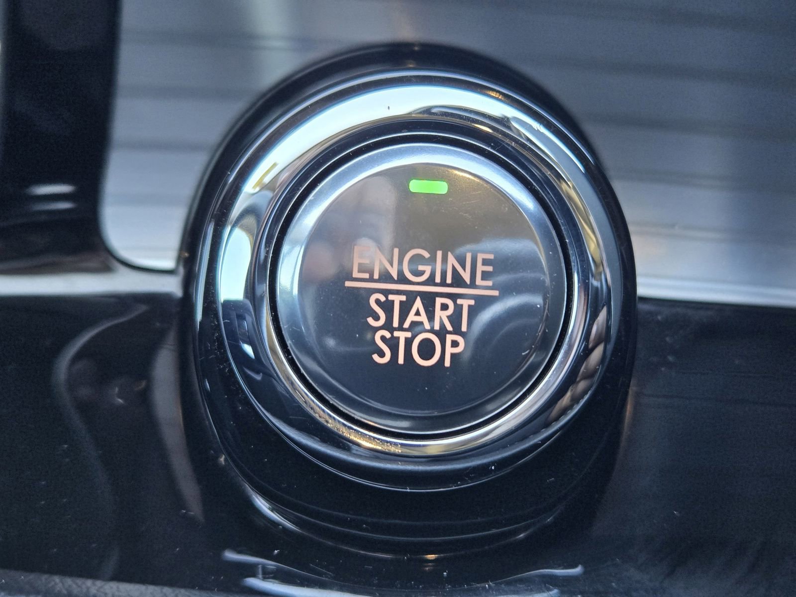 Used 2022 Lincoln Corsair FWD image 24