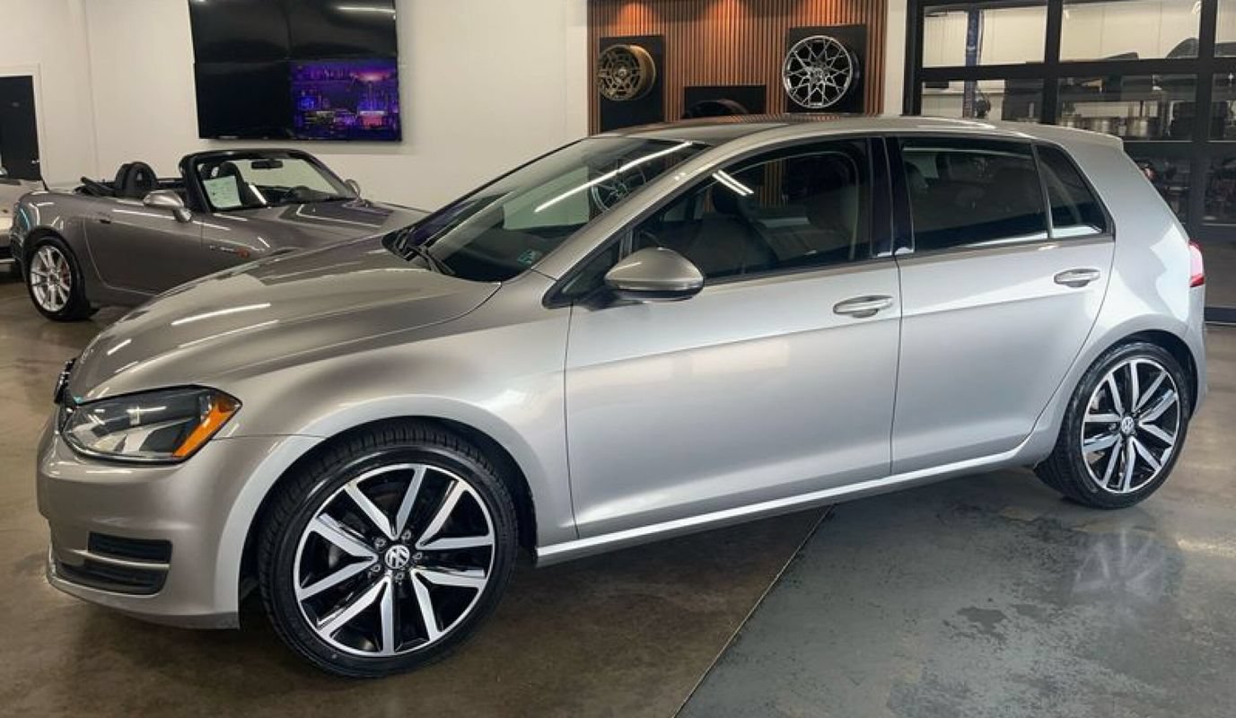 Used 2015 Volkswagen Golf TDI S