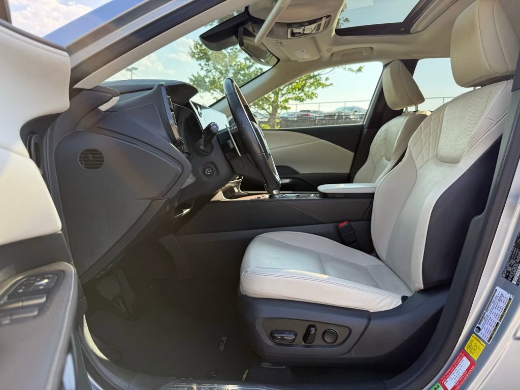 Used 2023 Lexus RX 350 Premium w/ Cold Area Package FWD image 25