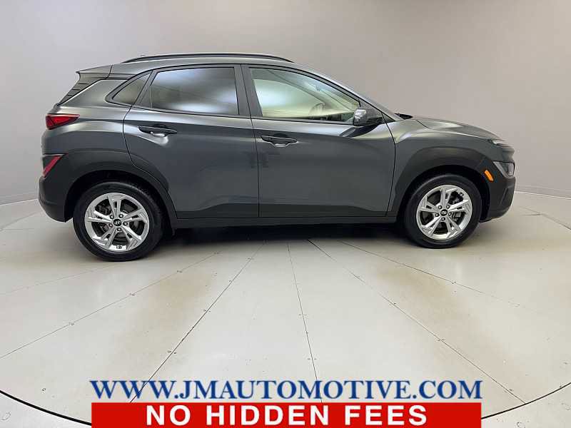 Used 2023 Hyundai Kona SEL image 6