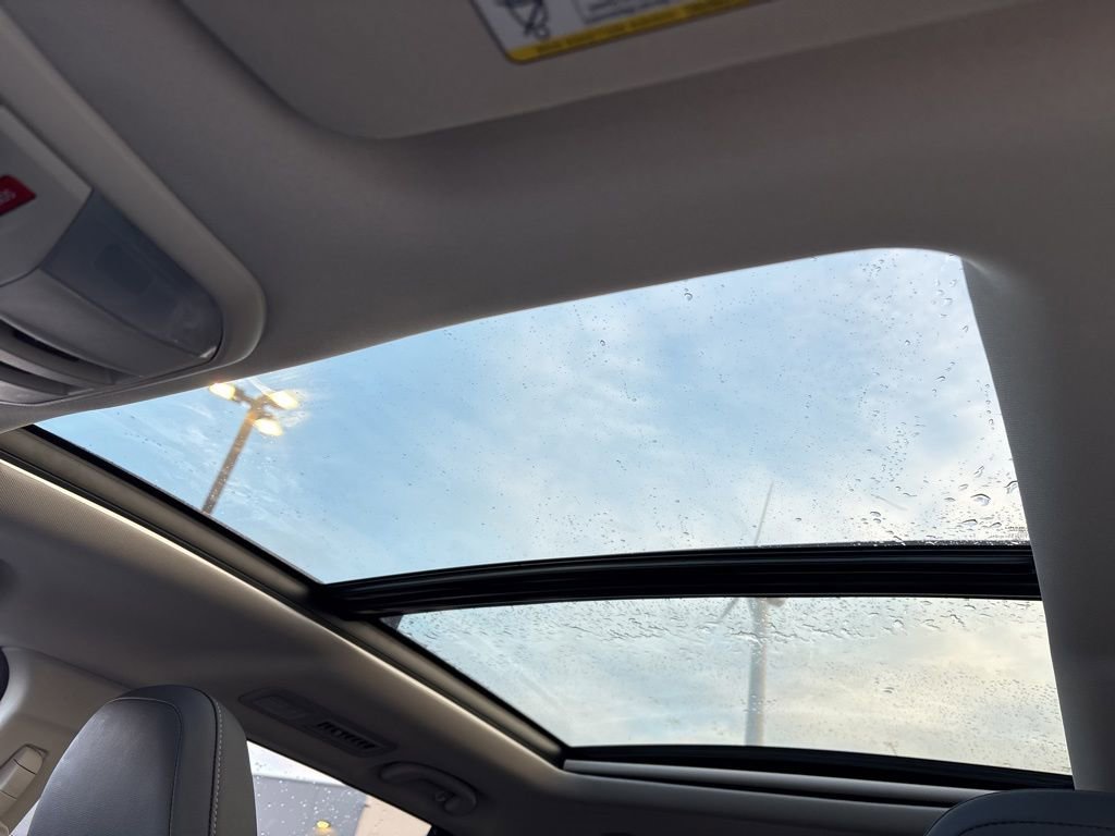 Certified 2023 Subaru Ascent Limited w/ Technology Package image 25