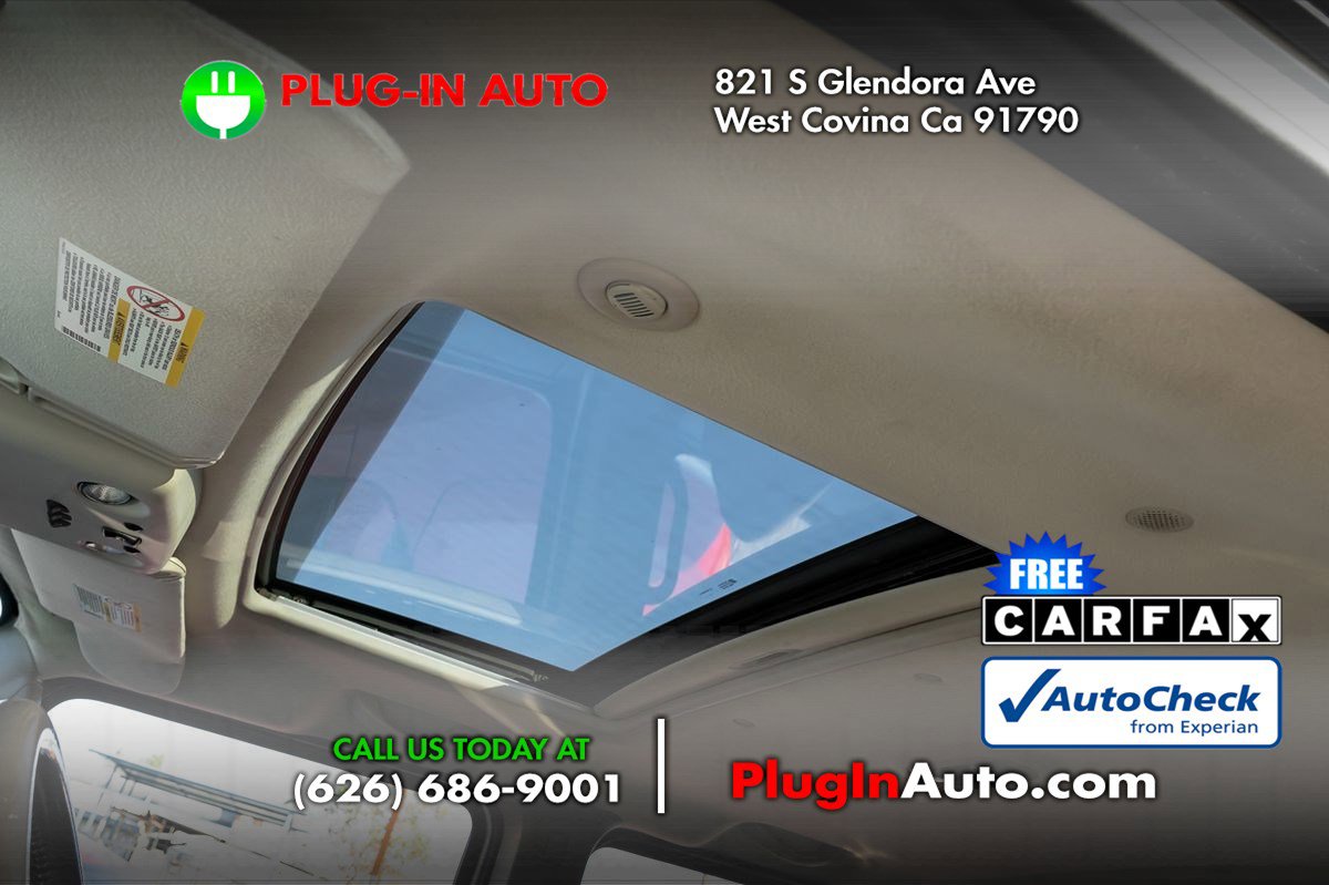 Used 2004 HUMMER H2 w/ Preferred Equipment Group image 8