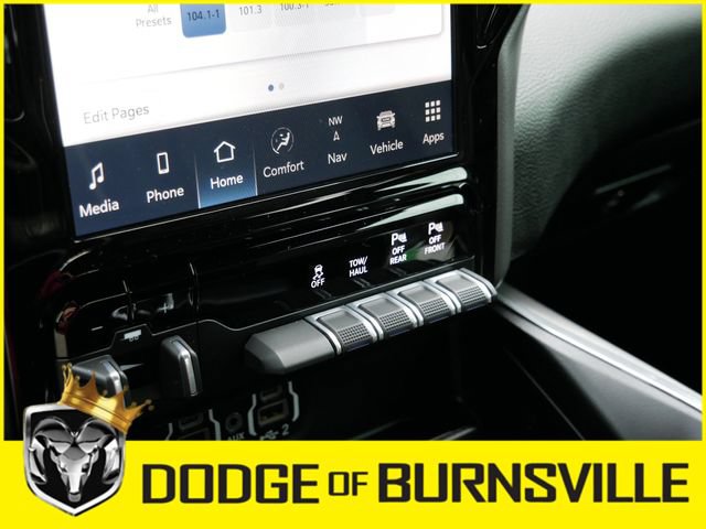 Used 2023 RAM 1500 Laramie AWD/4WD image 22