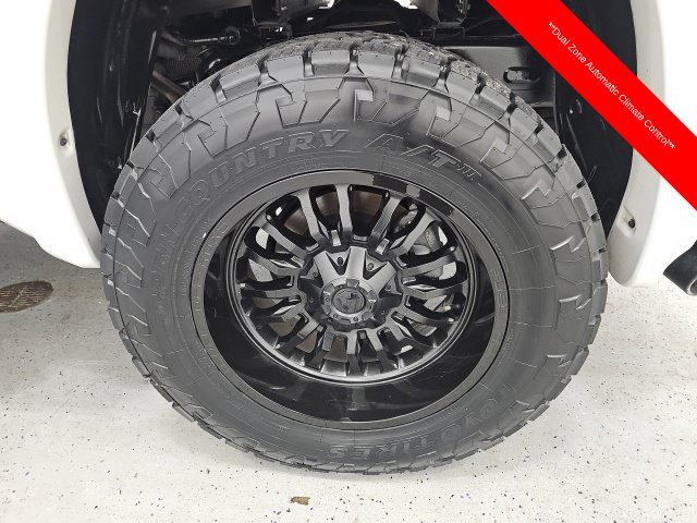 Used 2024 Toyota Tundra Limited AWD/4WD image 10