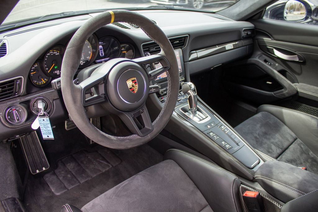Used 2019 Porsche 911 GT3 RS image 11