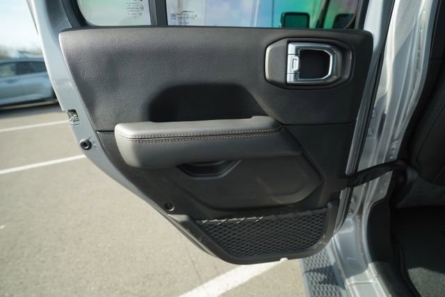 Used 2021 Jeep Wrangler Unlimited Sahara image 16