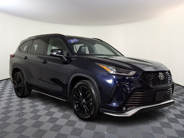 Used 2023 Toyota Highlander XSE