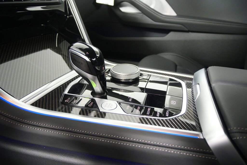 Used 2026 BMW M850i xDrive Coupe w/ M Carbon Exterior Package image 21