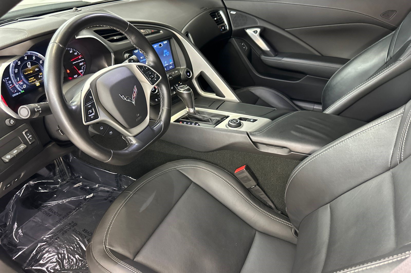 Used 2016 Chevrolet Corvette Stingray Convertible w/ 2LT Preferred Equipment Group RWD image 5