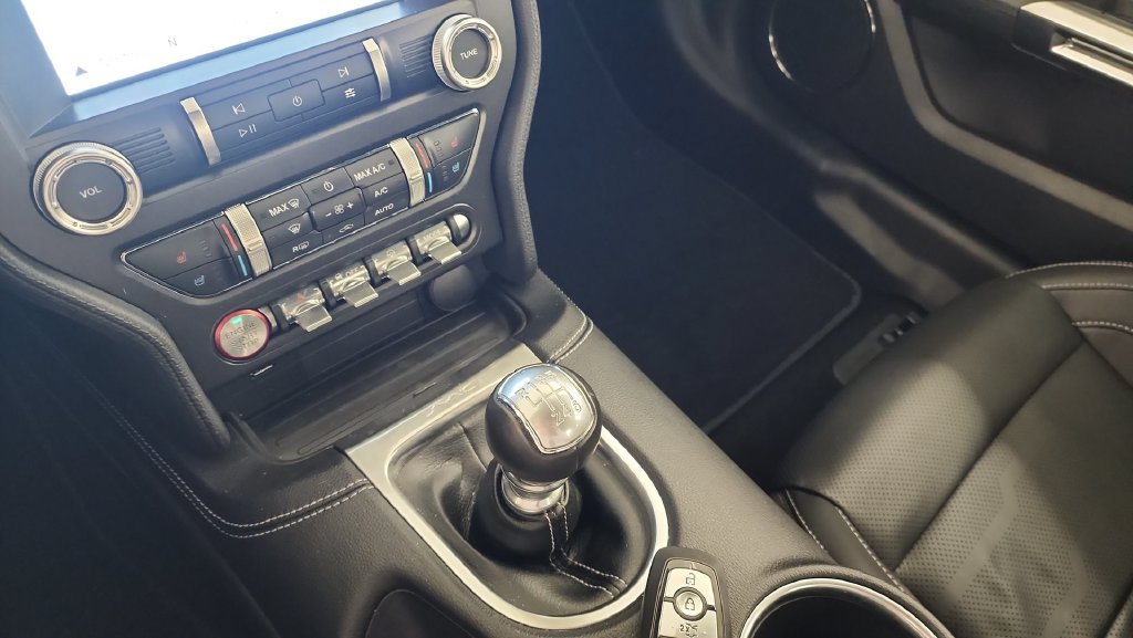 Certified 2019 Ford Mustang GT Premium w/ Performance Package - Level 2 RWD image 28