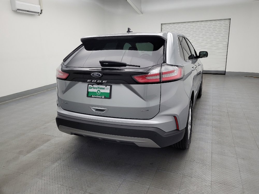 Used 2024 Ford Edge SEL image 7