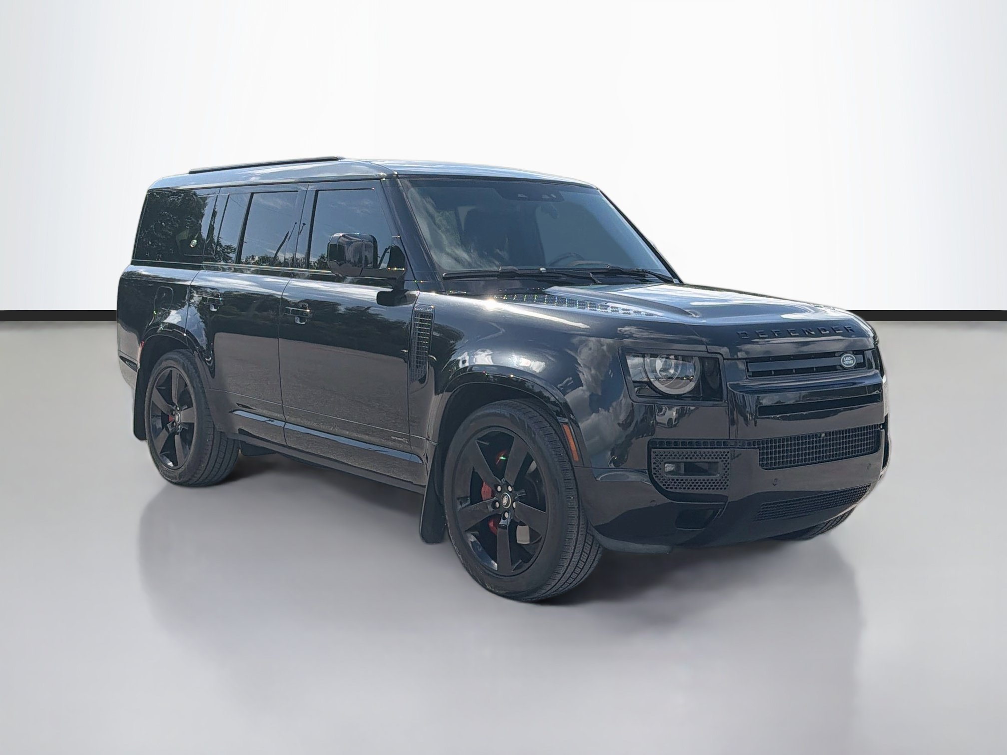 Used 2024 Land Rover Defender 130 X AWD/4WD image 7