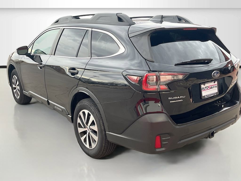 Used 2022 Subaru Outback Premium image 5