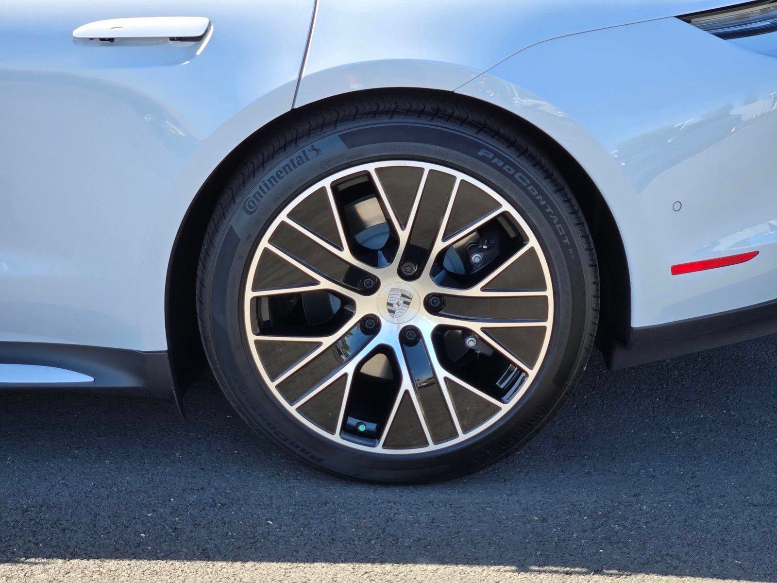 New 2026 Porsche Taycan AWD/4WD image 12